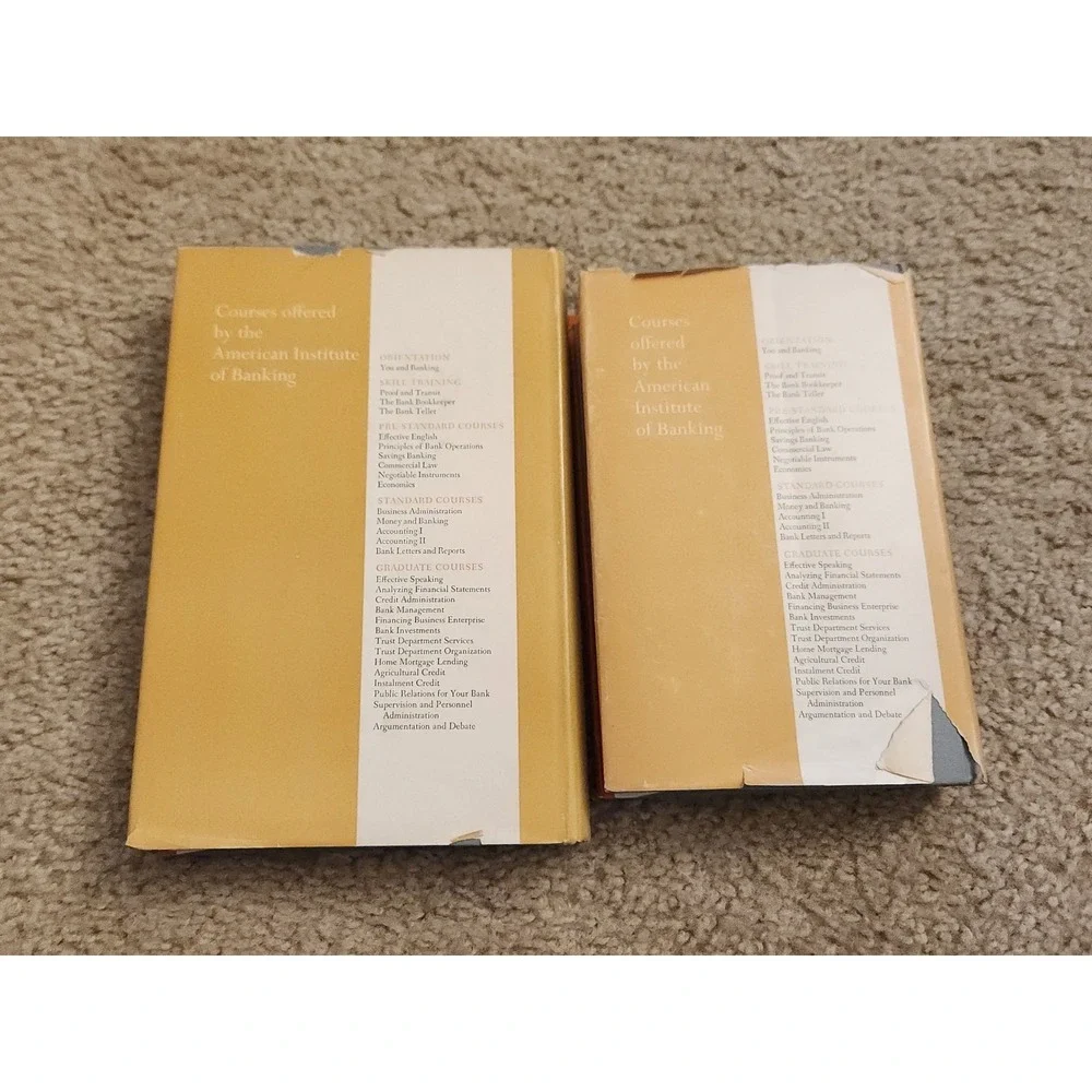 Analyzing Financial‎ Statements + Credit Administration Set Of Vtg Banking Books
